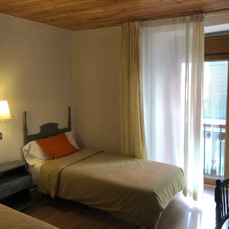 Hostal Di Verena Puigcerdà Exterior foto