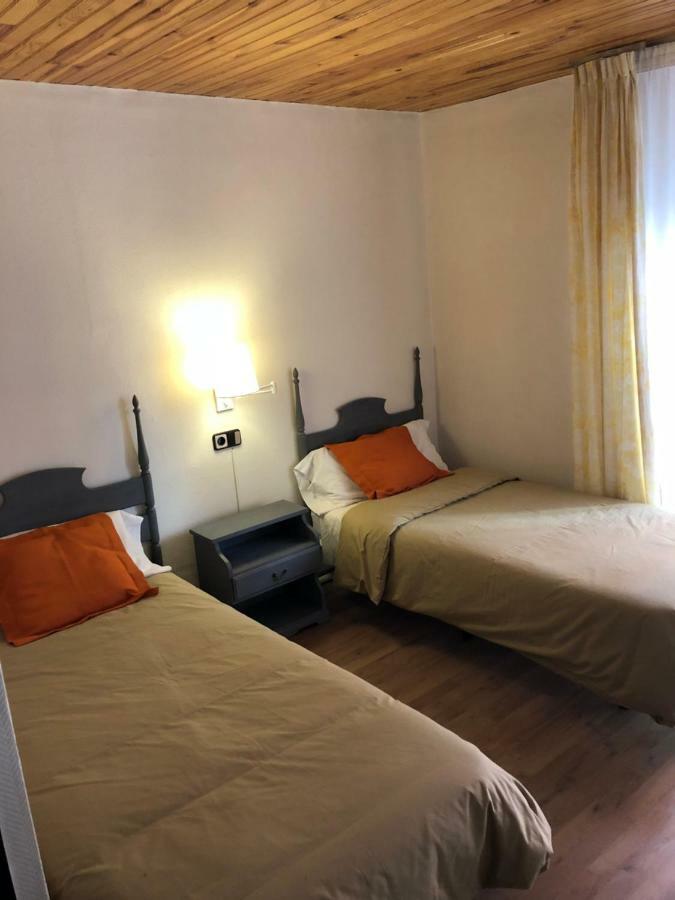 Hostal Di Verena Puigcerdà Exterior foto