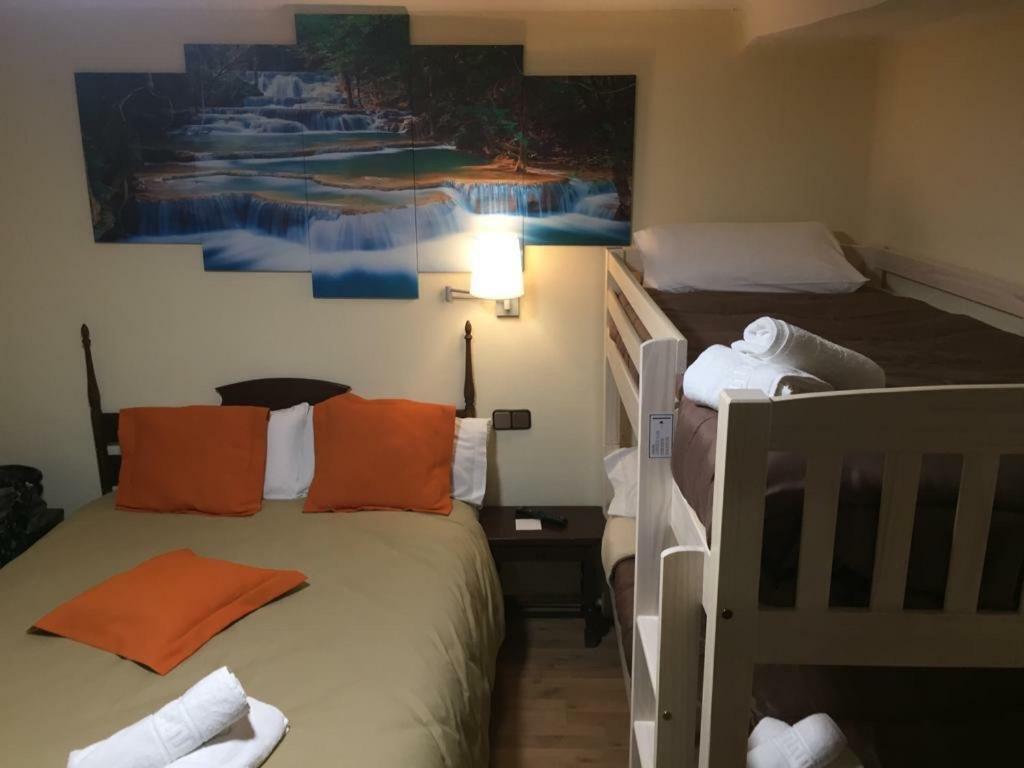 Hostal Di Verena Puigcerdà Exterior foto